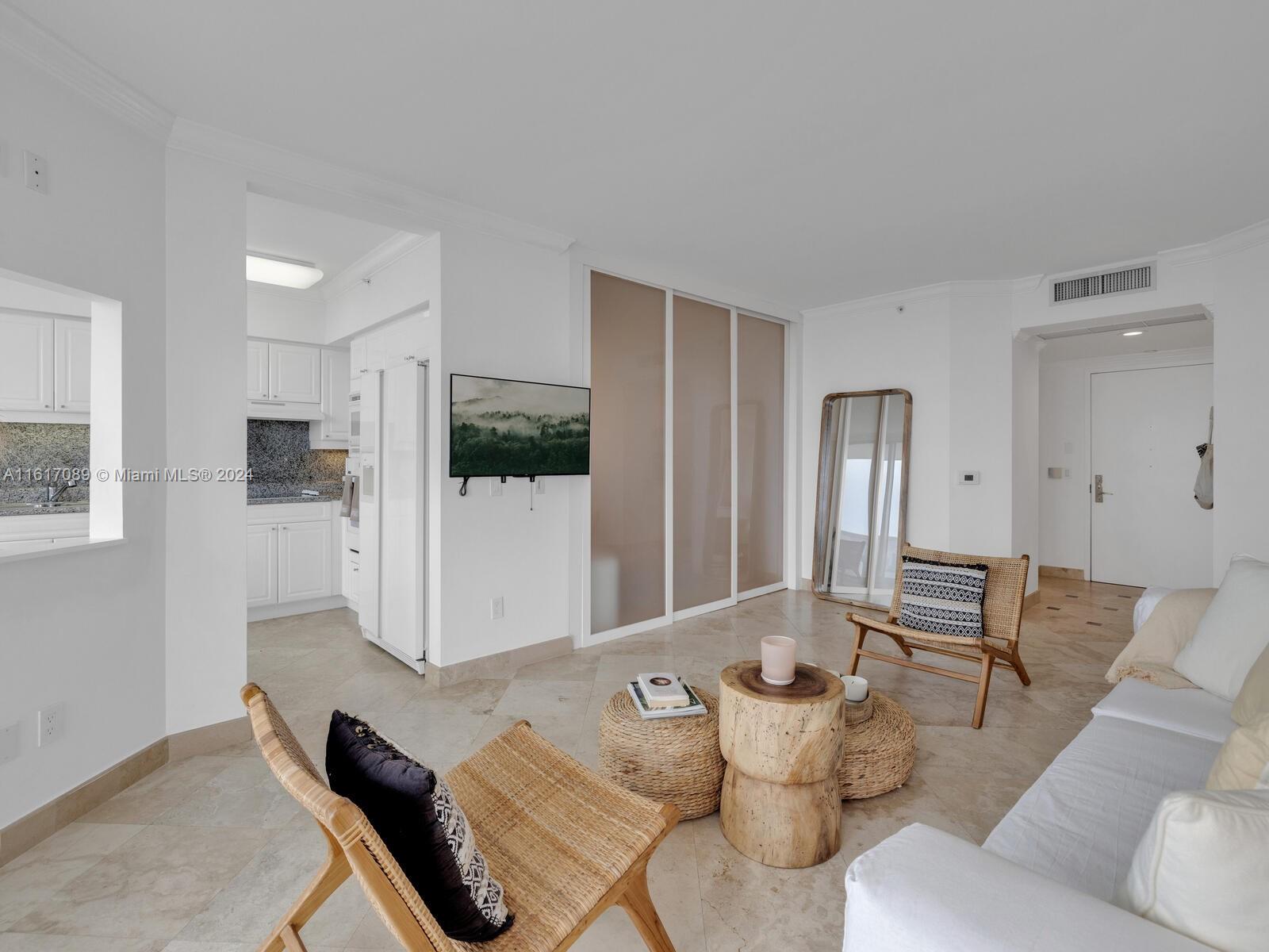 BLUE DIAMOND CONDO - Residential Lease