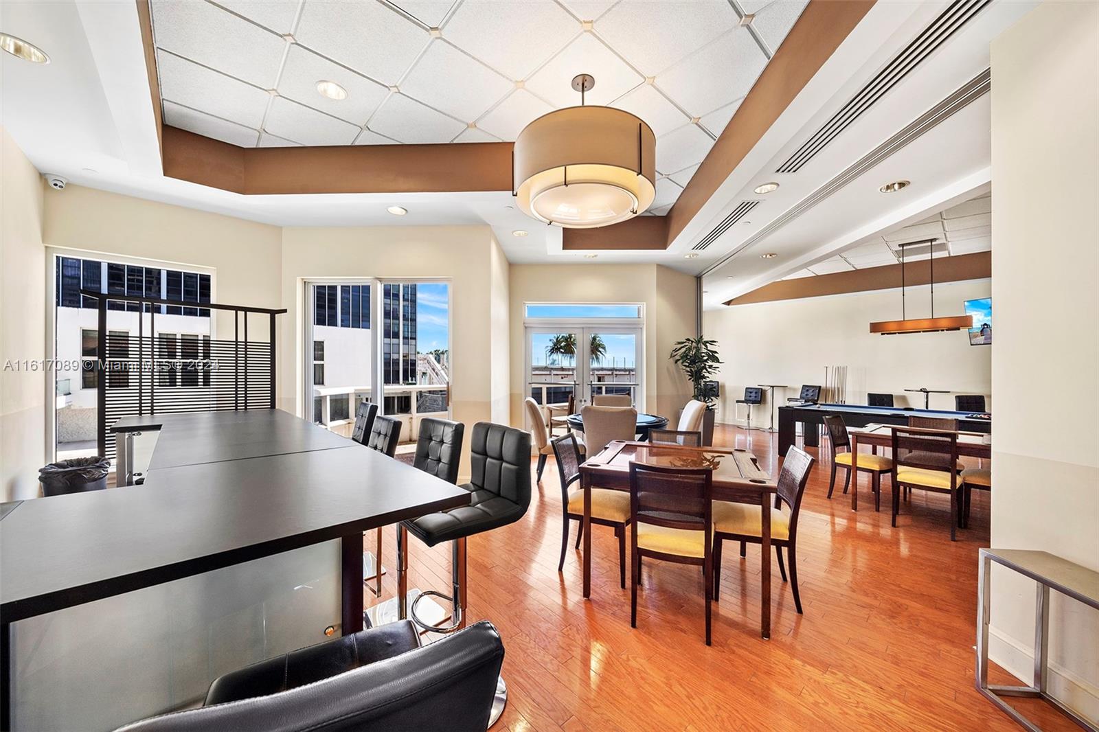 BLUE DIAMOND CONDO - Residential Lease