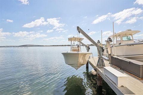 2201 Brickell Ave 77 Miami FL 33129