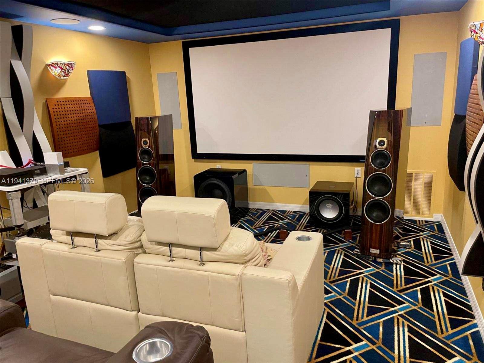 WOODLANDS SEC EIGHT - Residential