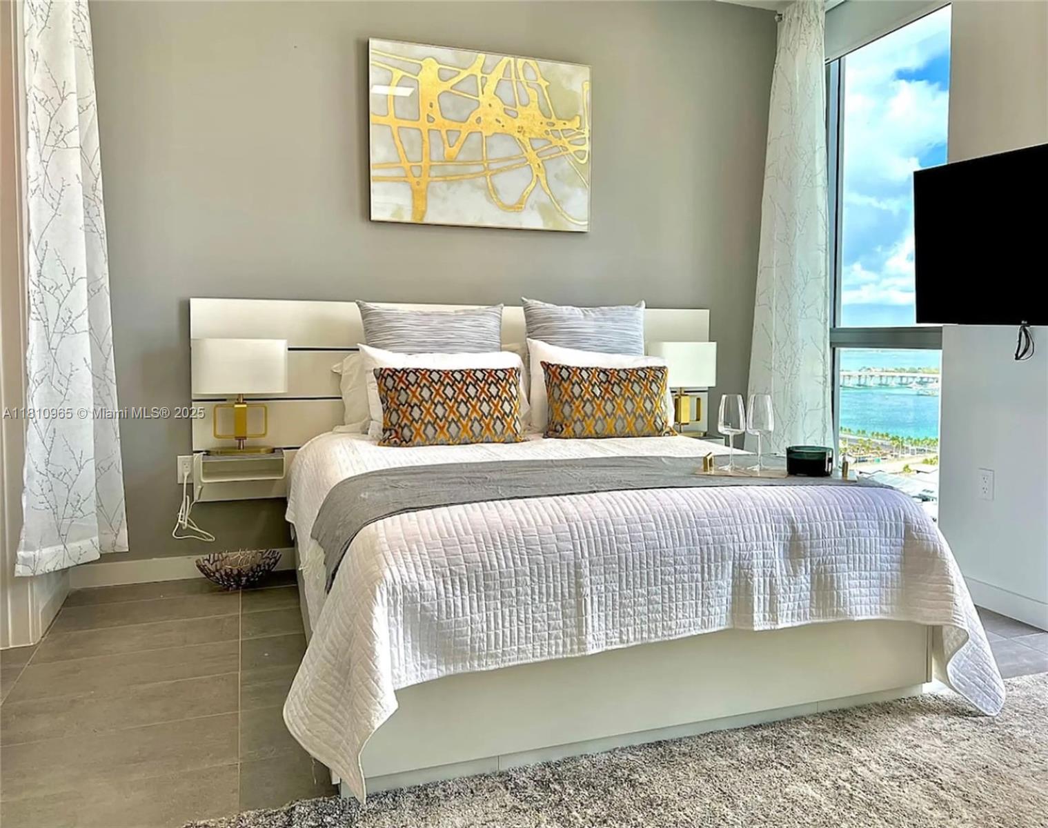 Property for Sale at 227 Ne 2nd St 2713, Miami, Broward County, Florida - Bathrooms: 1  - $410,000