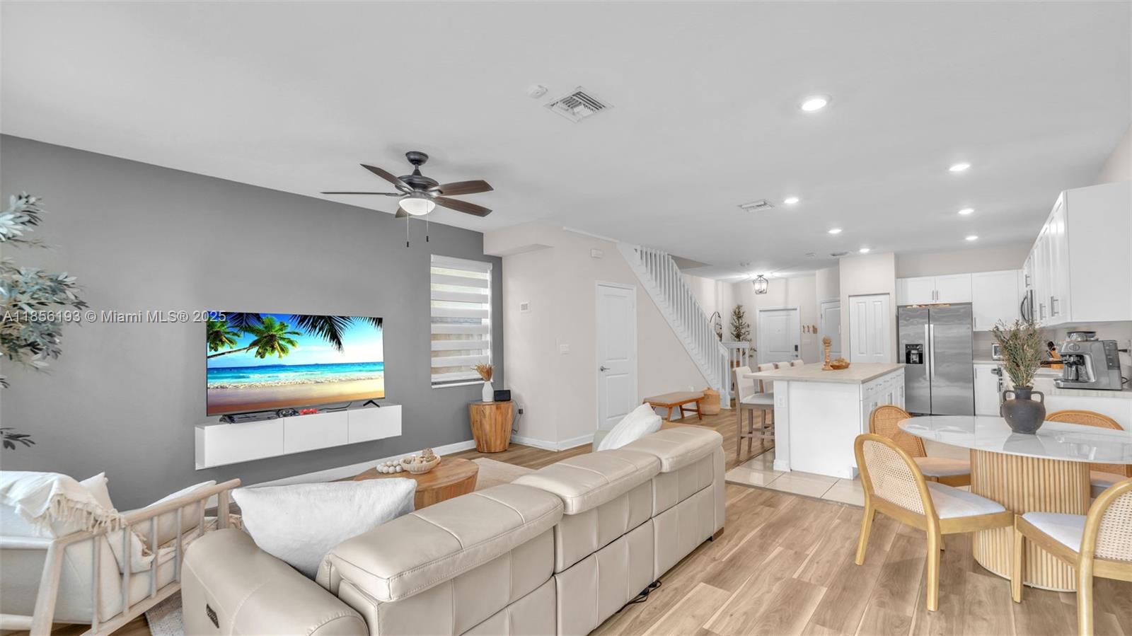 S ALLAPATTAH GARDENS - Residential