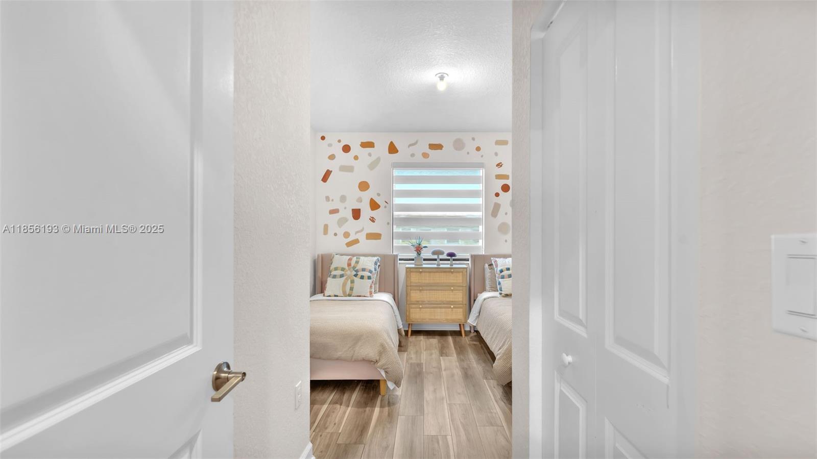 S ALLAPATTAH GARDENS - Residential