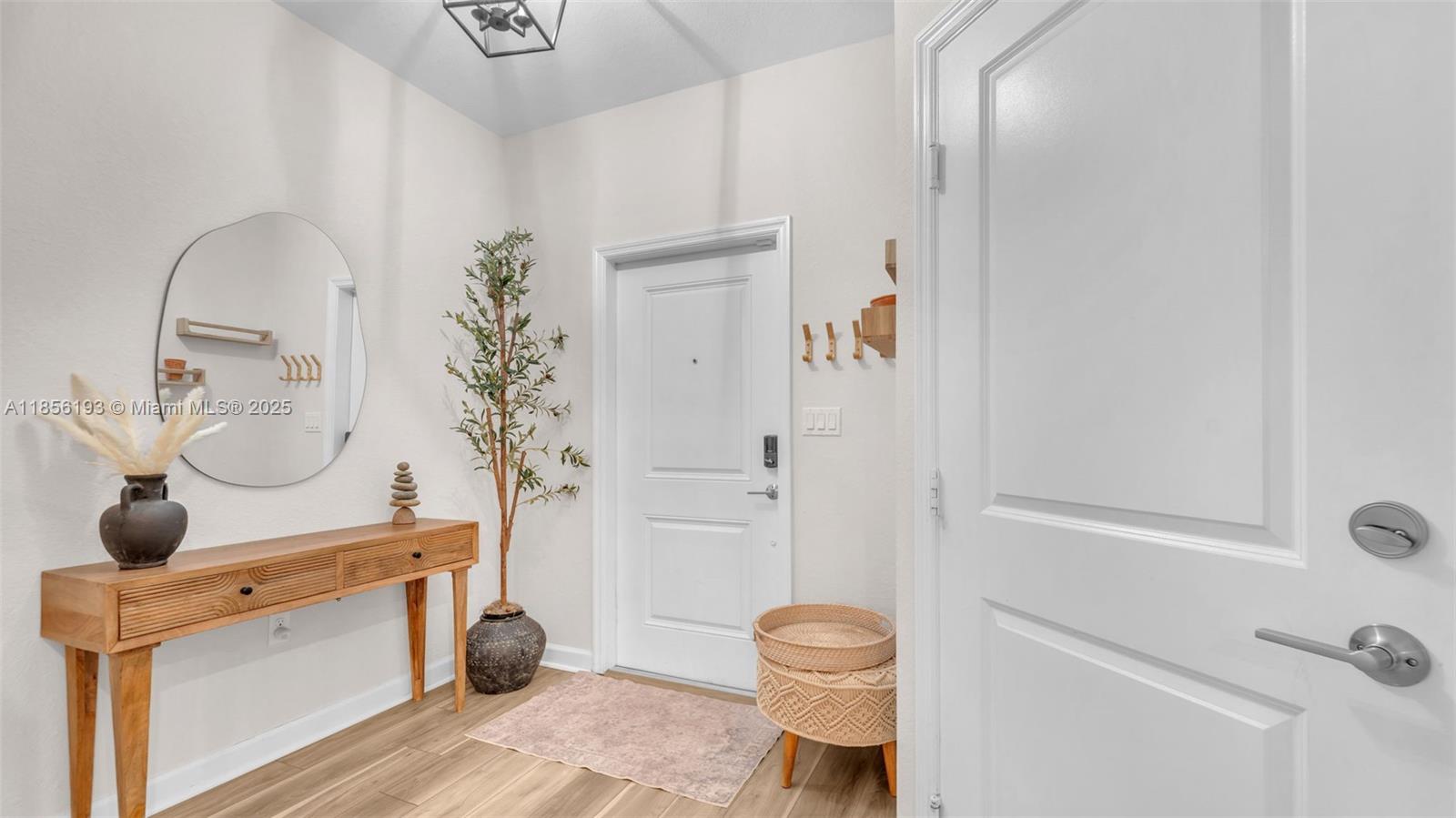 S ALLAPATTAH GARDENS - Residential