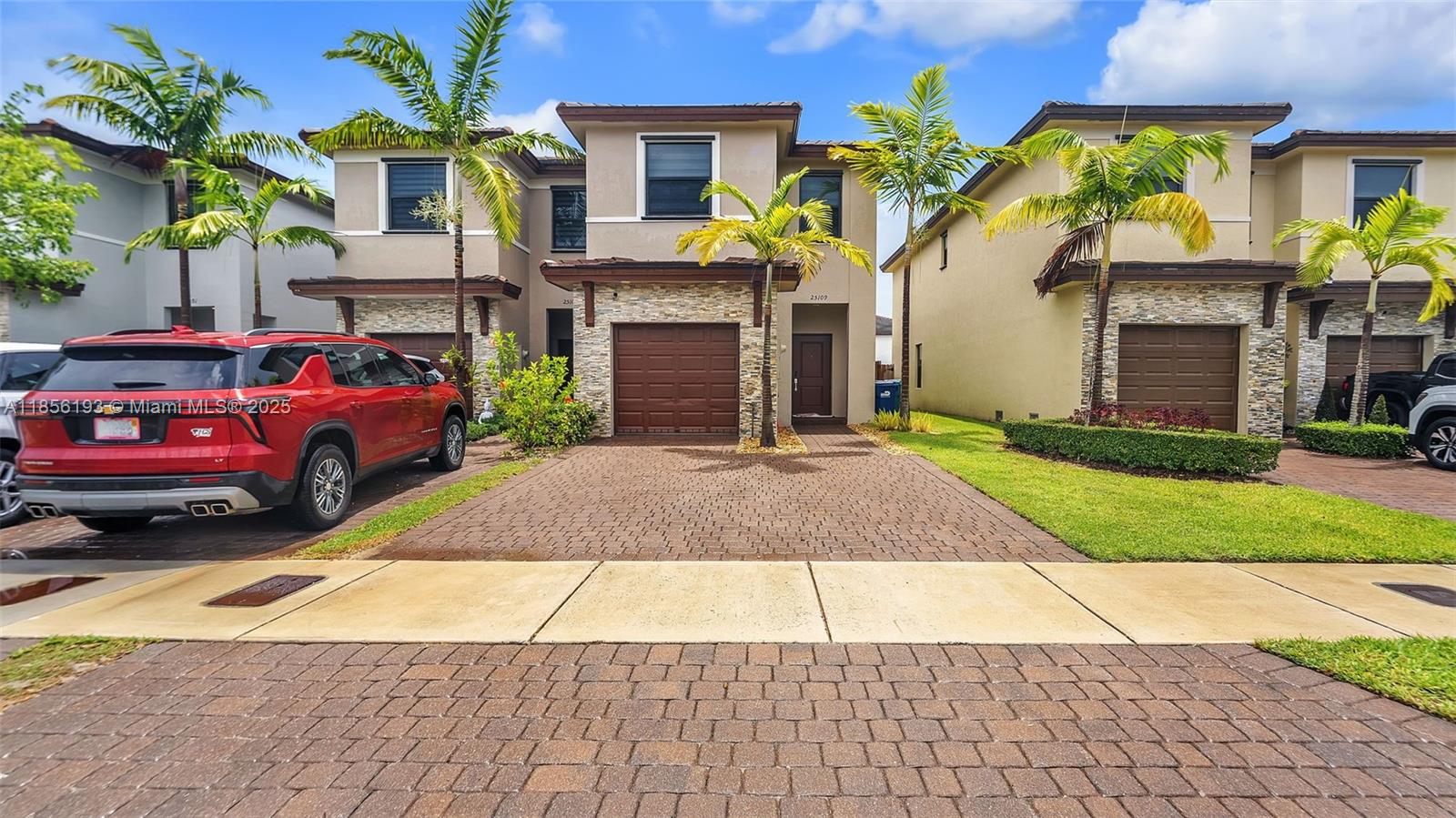 S ALLAPATTAH GARDENS - Residential