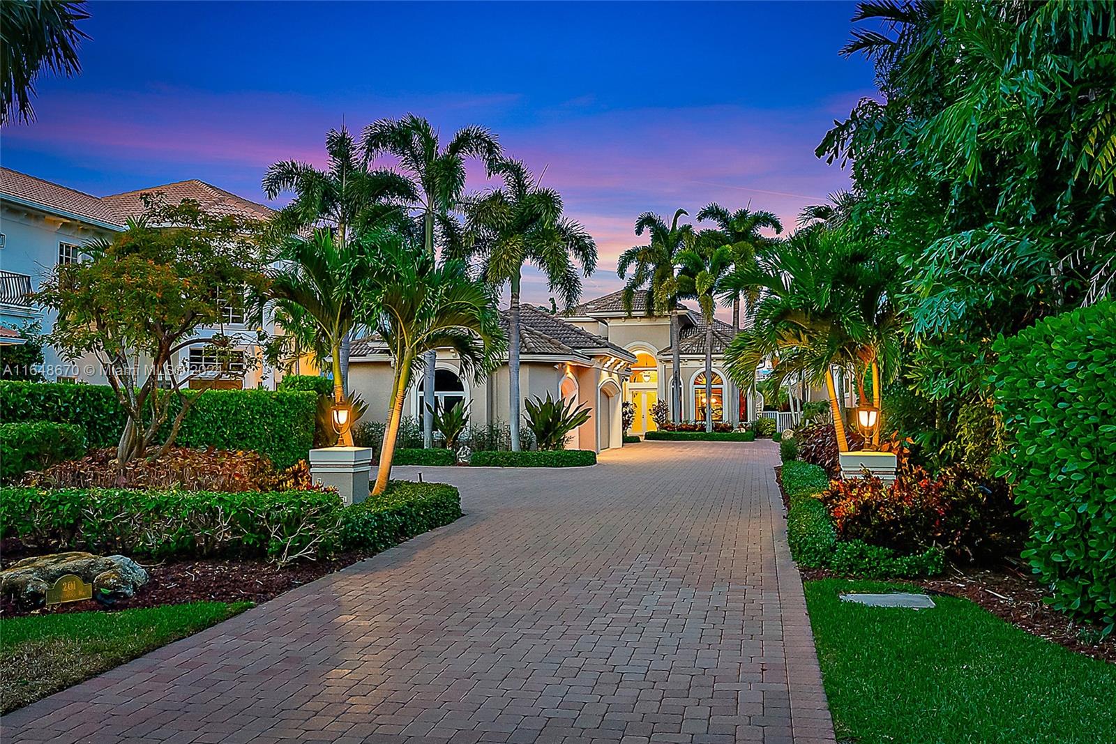 Waters Edge Estates - Residential