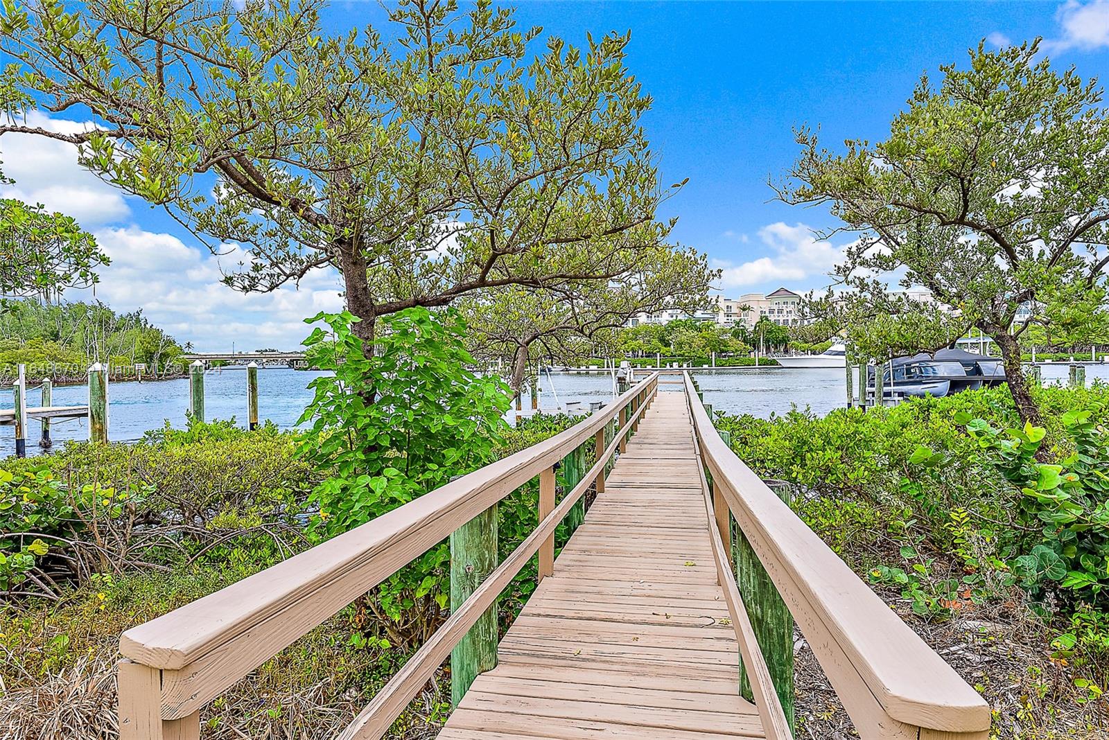 Waters Edge Estates - Residential