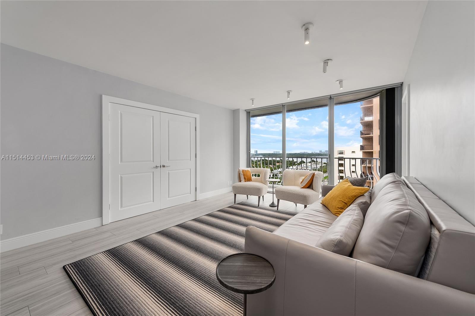 Bal Harbour 101 - Residential