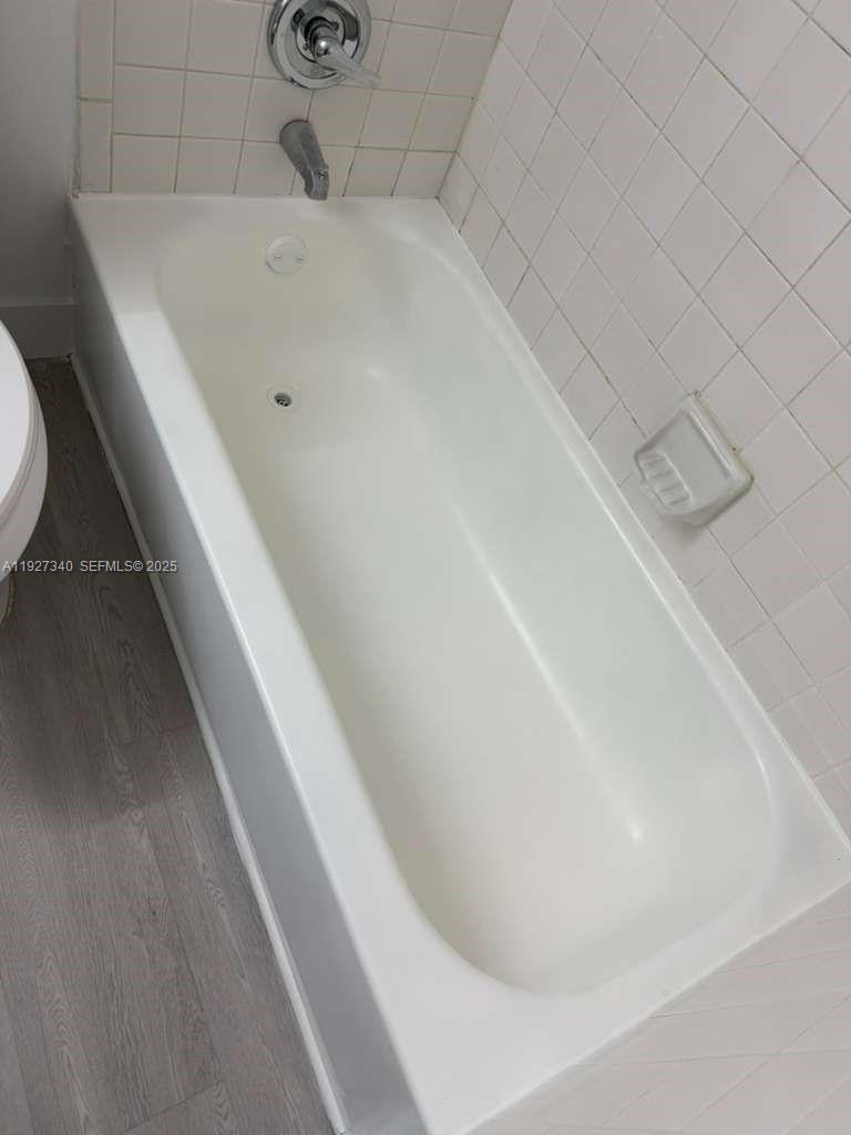 WINDING LAKE TWO AT WELLE - Residential Lease