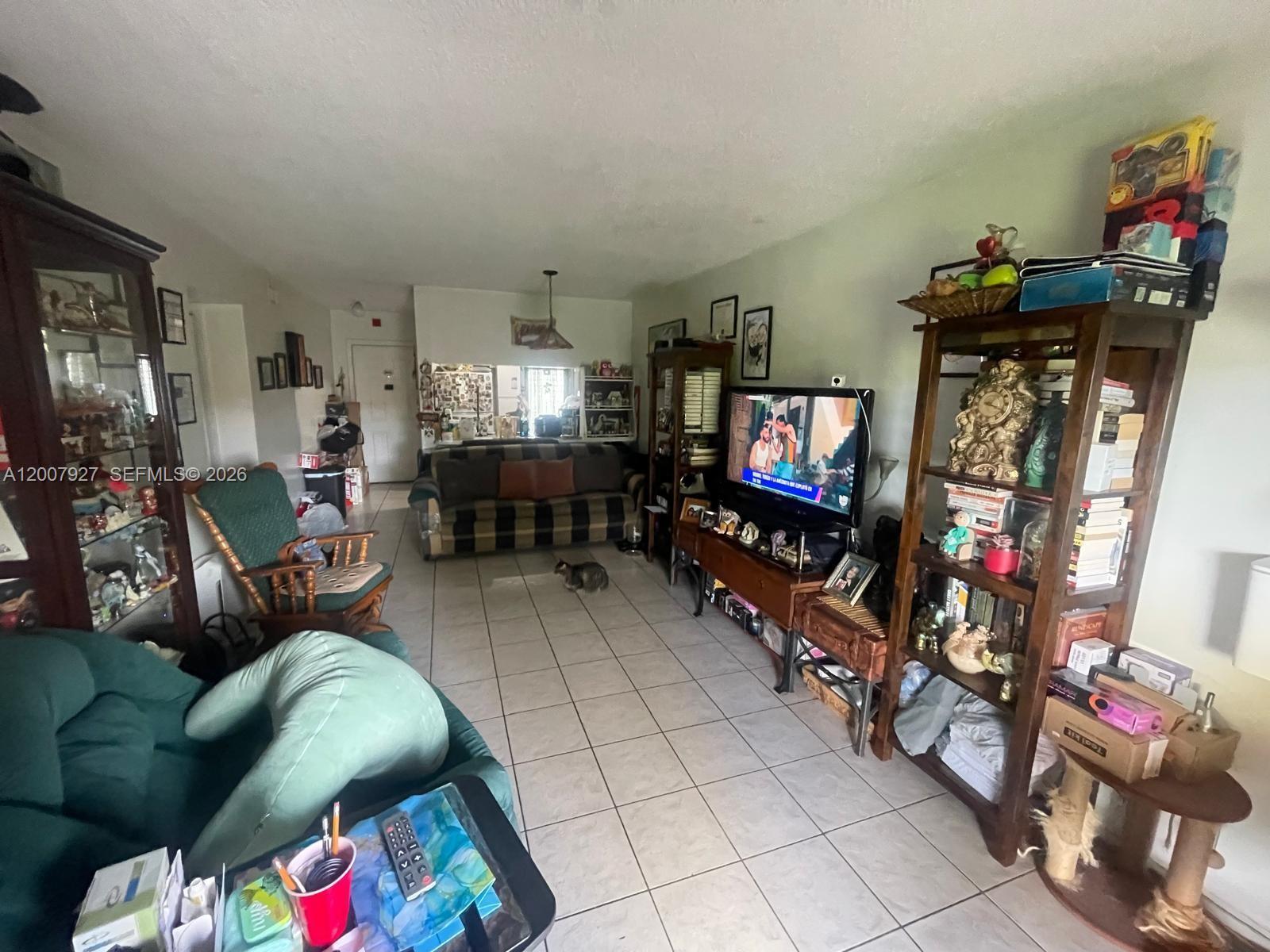 SPRINGS TOWERS CONDO - Residential