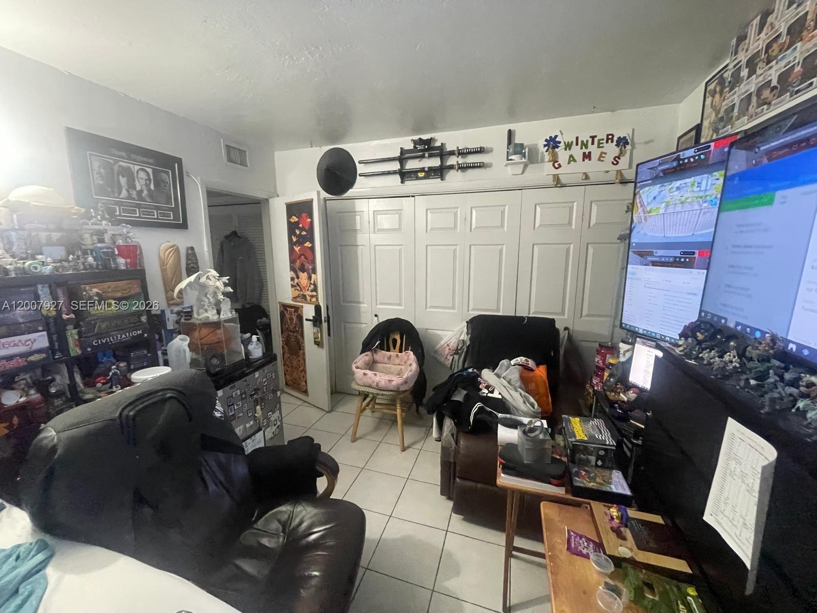 SPRINGS TOWERS CONDO - Residential