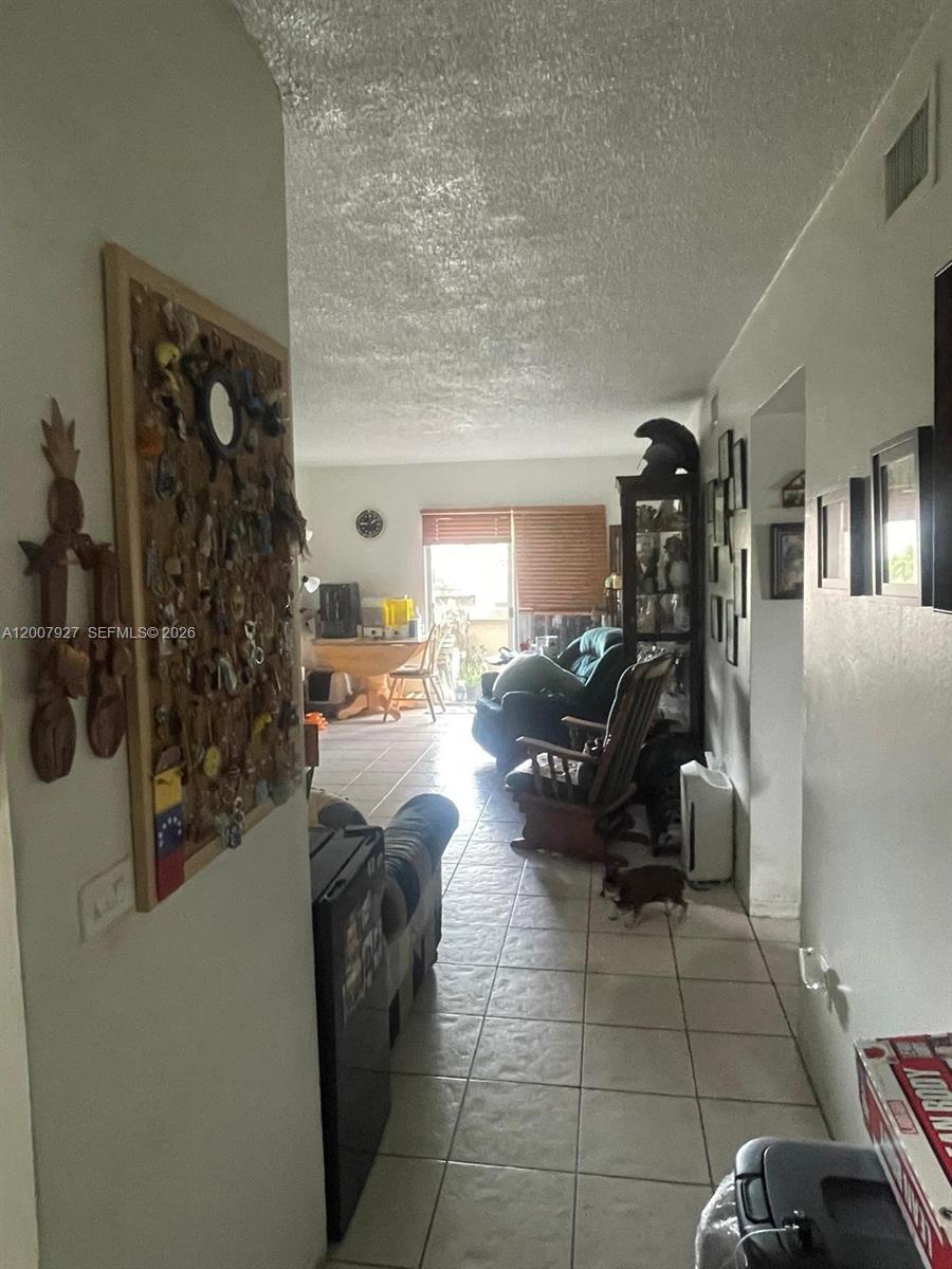 SPRINGS TOWERS CONDO - Residential