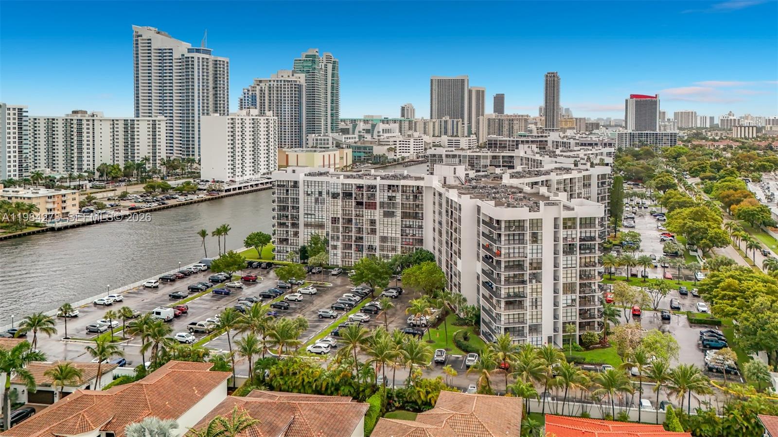 OCEANVIEW PARK CONDO - Residential