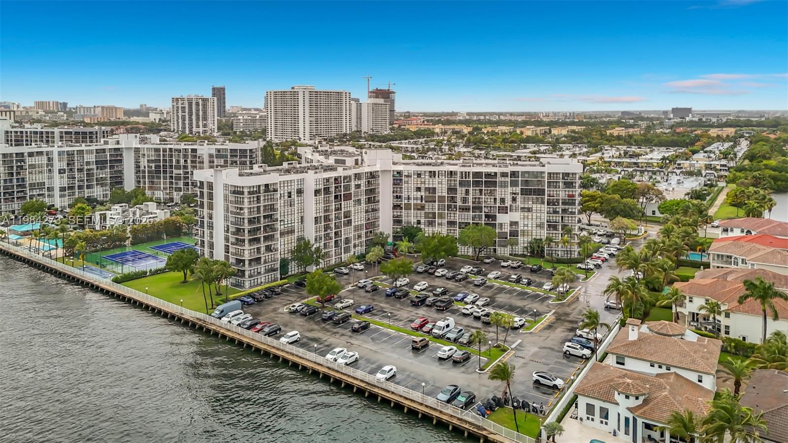 OCEANVIEW PARK CONDO - Residential