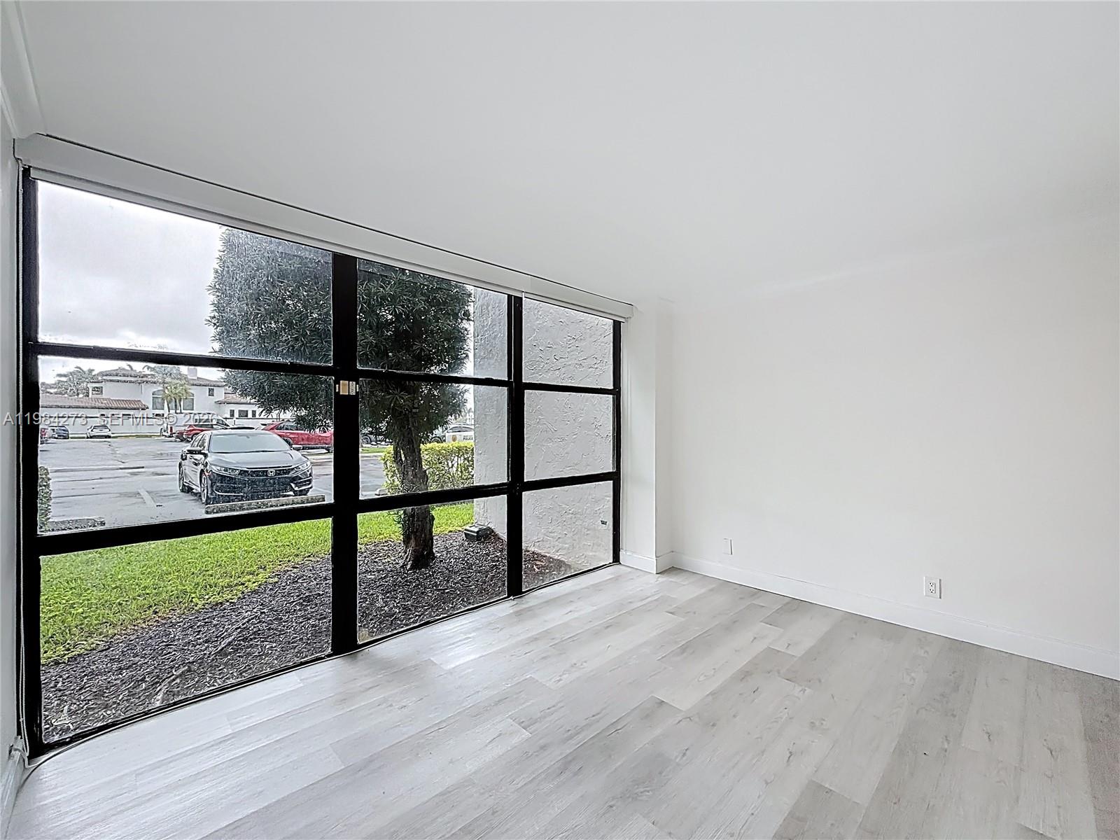 OCEANVIEW PARK CONDO - Residential