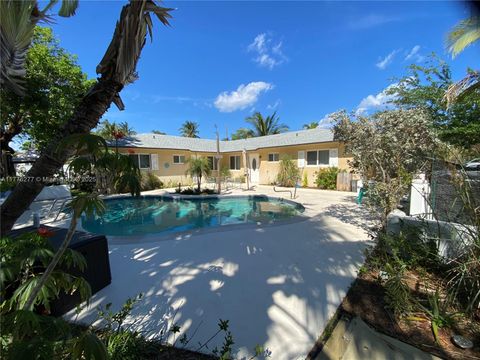 1900 NE 25th Ave Pompano Beach FL 33062