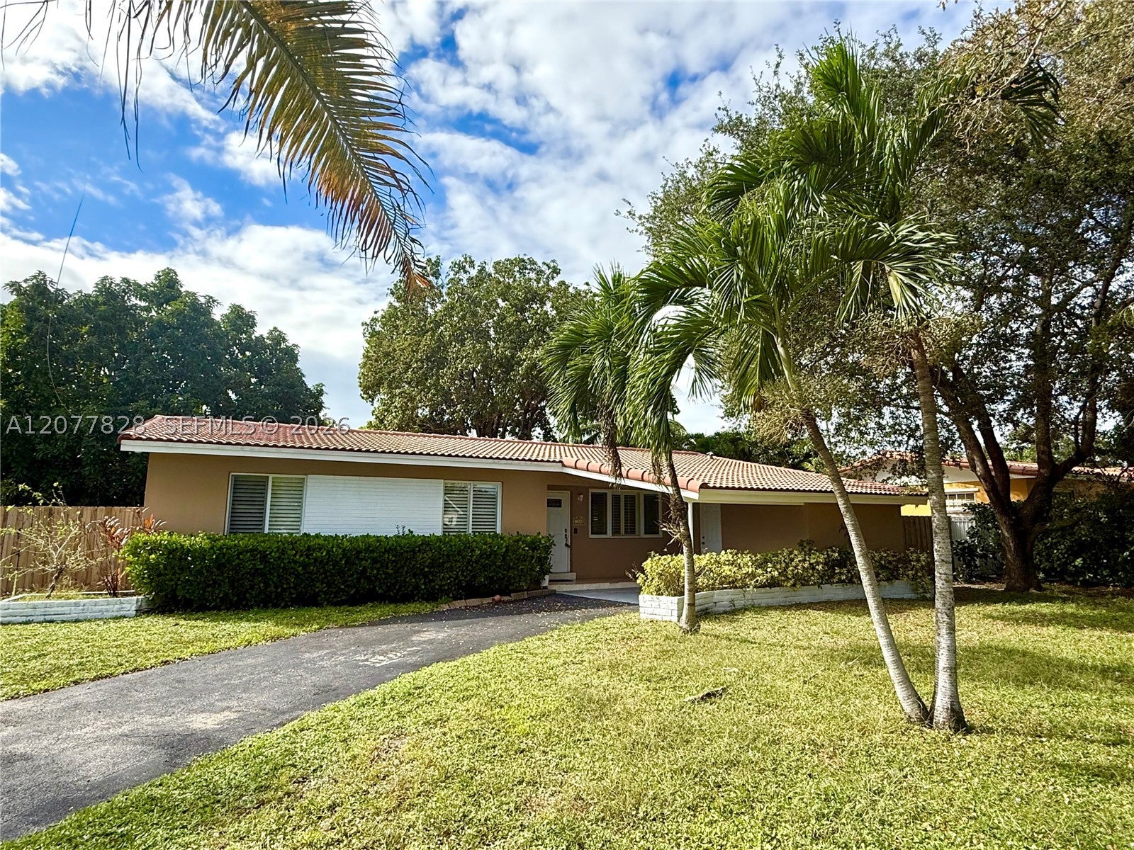 1340 Miami Springs Ave o