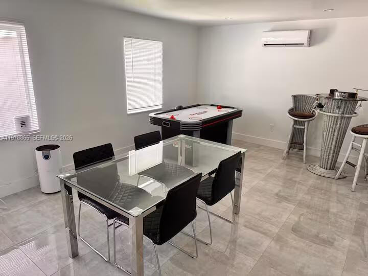 CLAIR LAKE - Residential