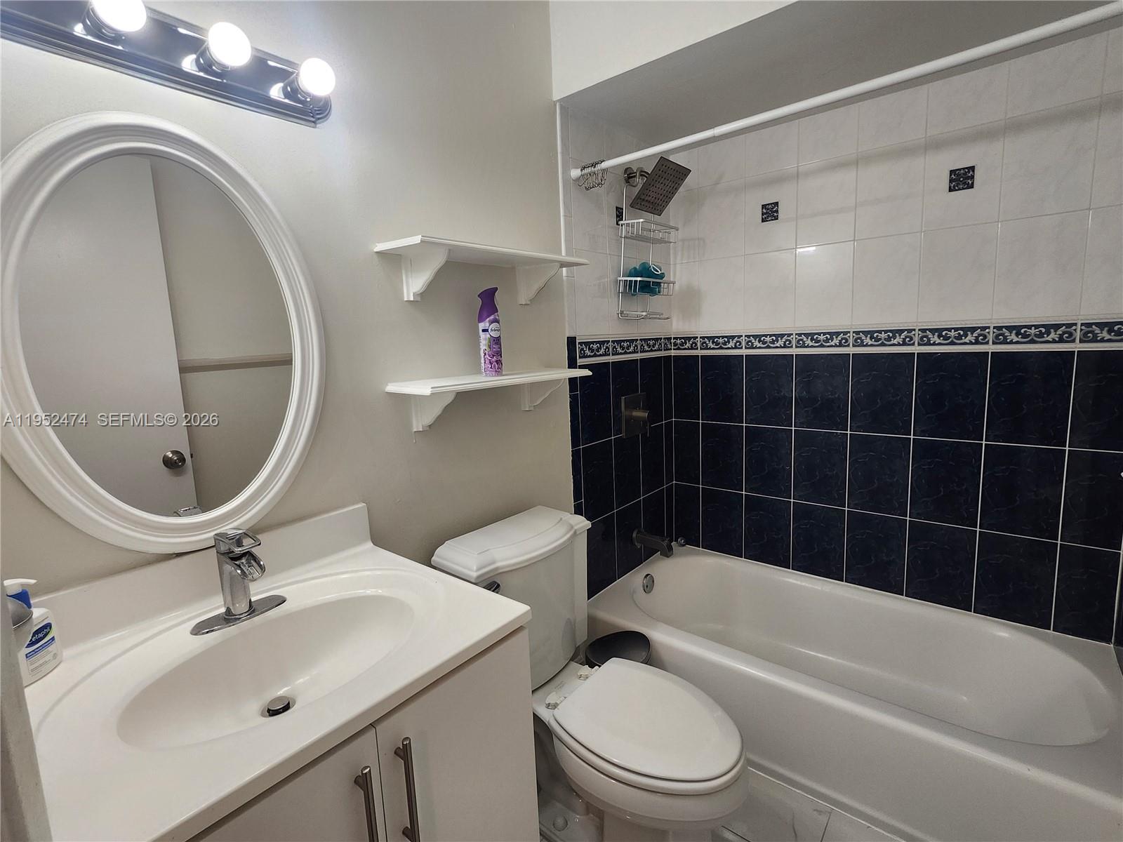 KENLAND COURT - Residential Lease
