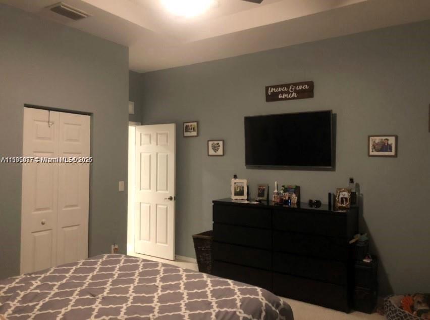 LAS TERRAZAS AT VIZCAYA C - Residential Lease