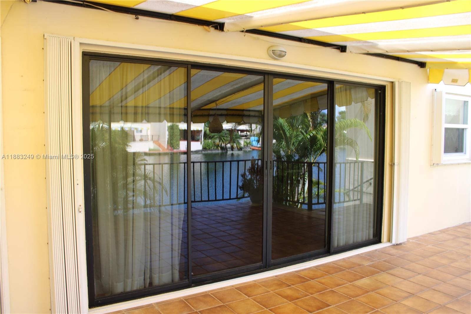 MIAMI LAKES LOCH LOMOND W - Residential