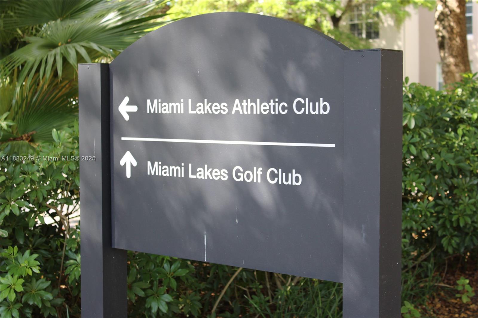 MIAMI LAKES LOCH LOMOND W - Residential