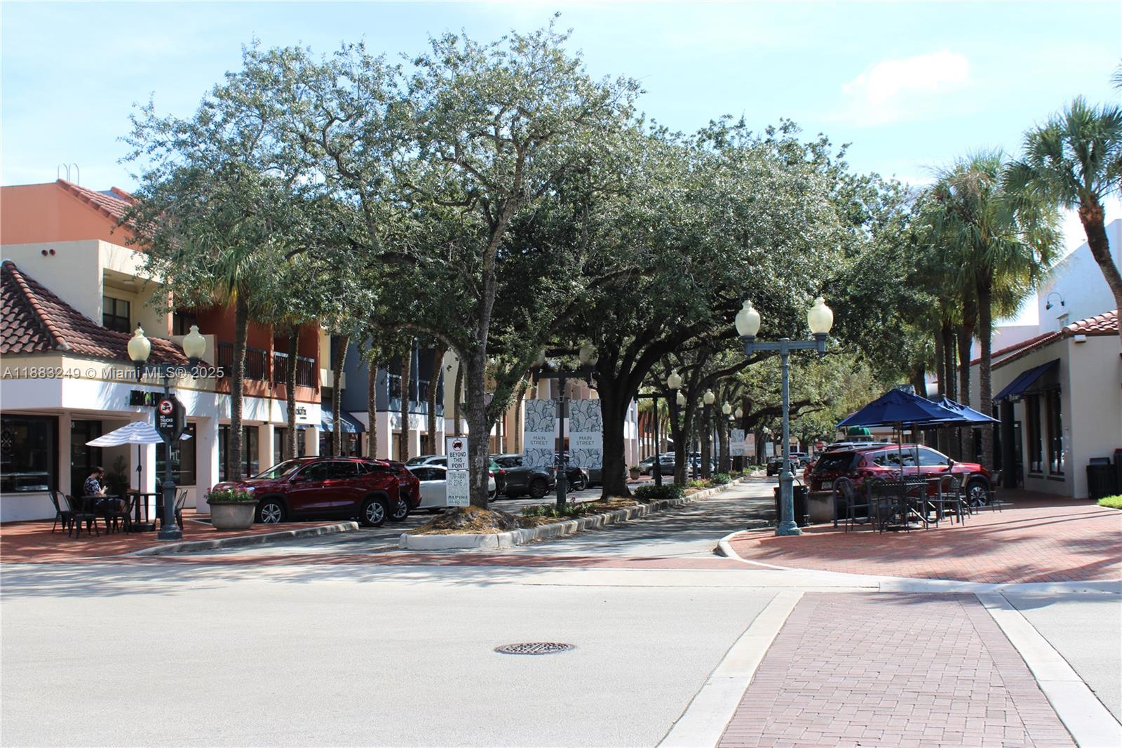 MIAMI LAKES LOCH LOMOND W - Residential