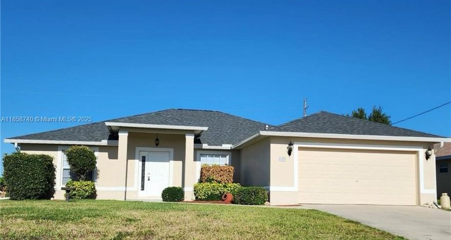 NICE 3 BEDROOMS 2 BATHROOMS CORNER LOT HOUSE IN CAPE CORAL. DOUBLE CAR GARAGE. PARTIALLY FENCED WELL MAINTAIN YARD. NON GATED COMMUNITY.