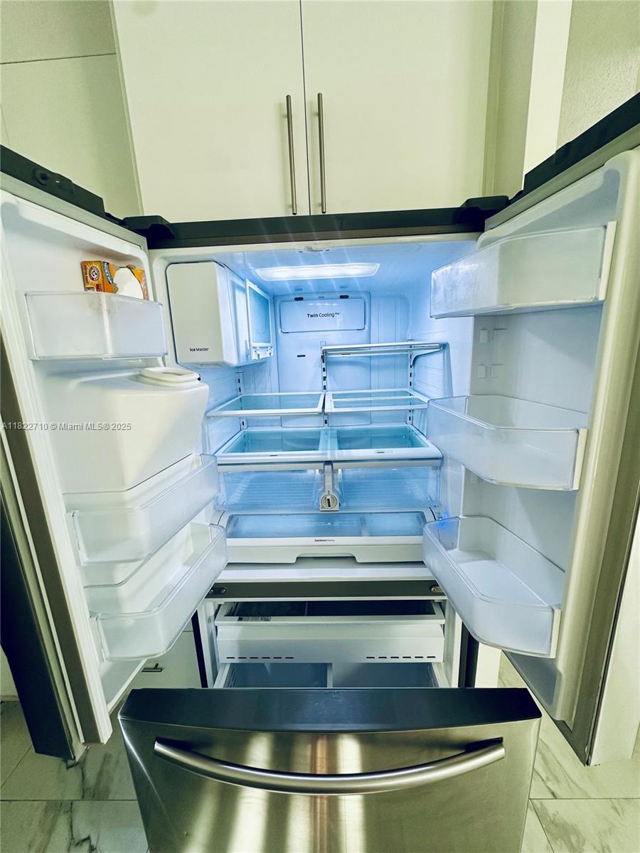 CHAPEL TRAIL II - Residential