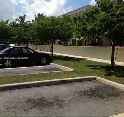 THE PALMS 51 CONDO - Residential