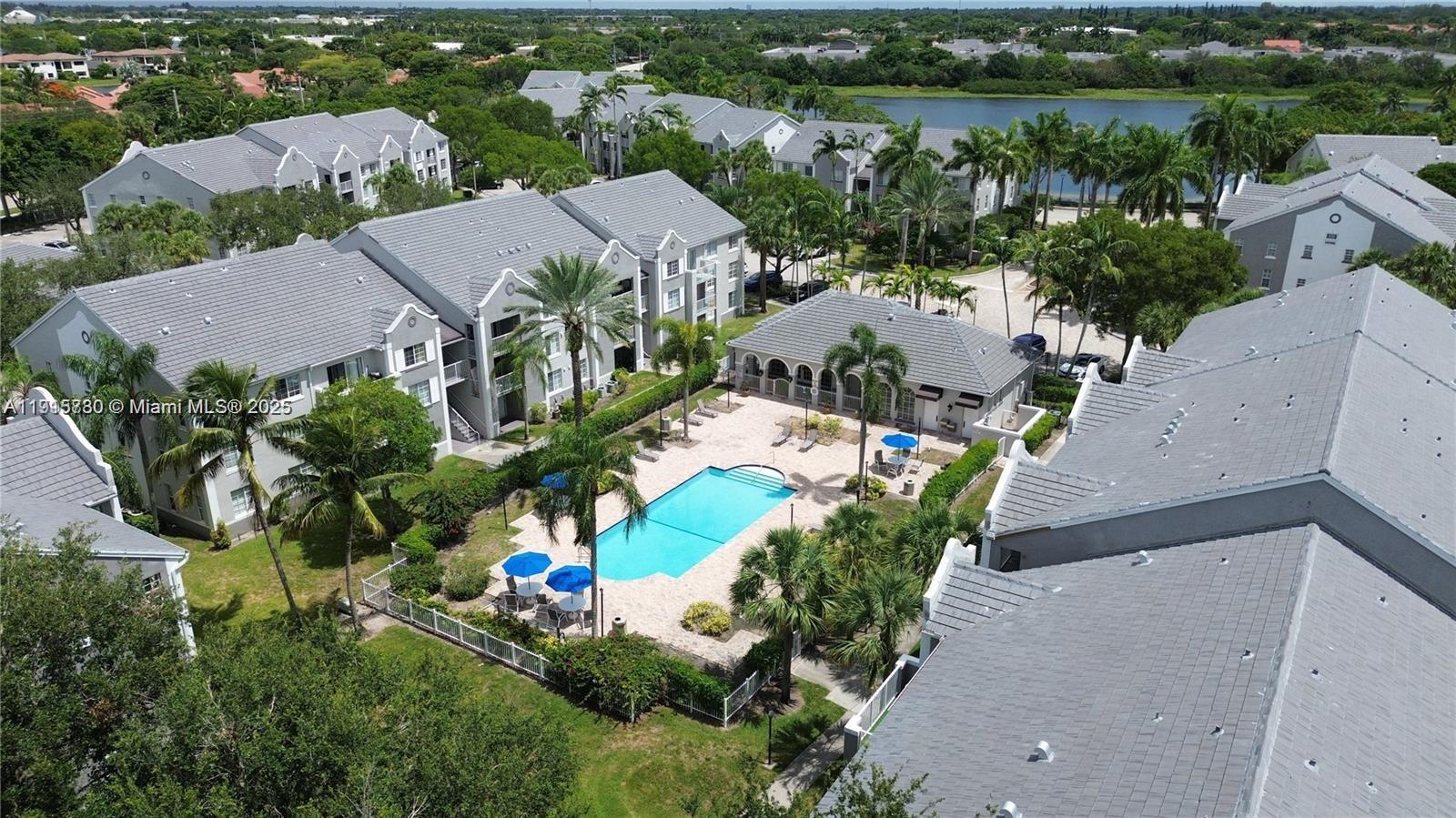 DEVONAIRE CONDO AT PEMBRO - Residential