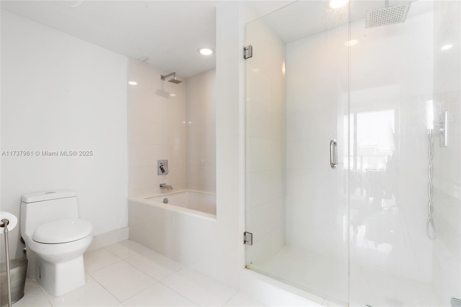 1300 S MIAMI AVENUE CONDO - Residential