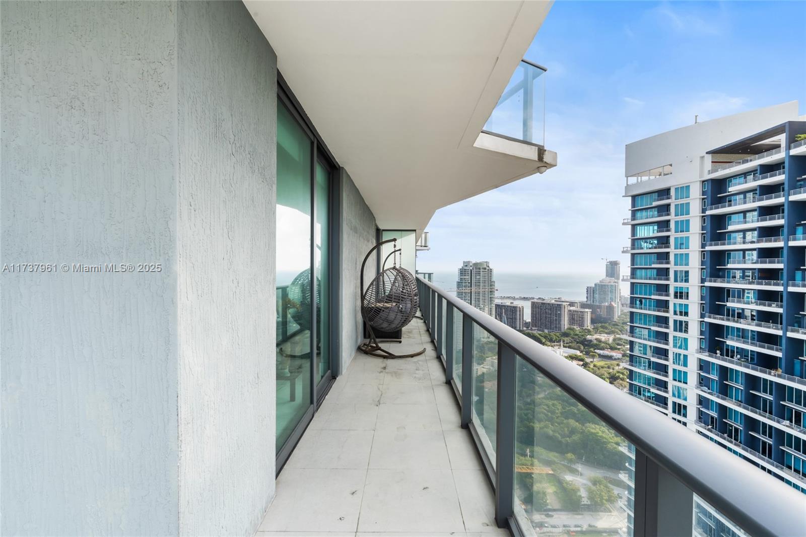 1300 S MIAMI AVENUE CONDO - Residential