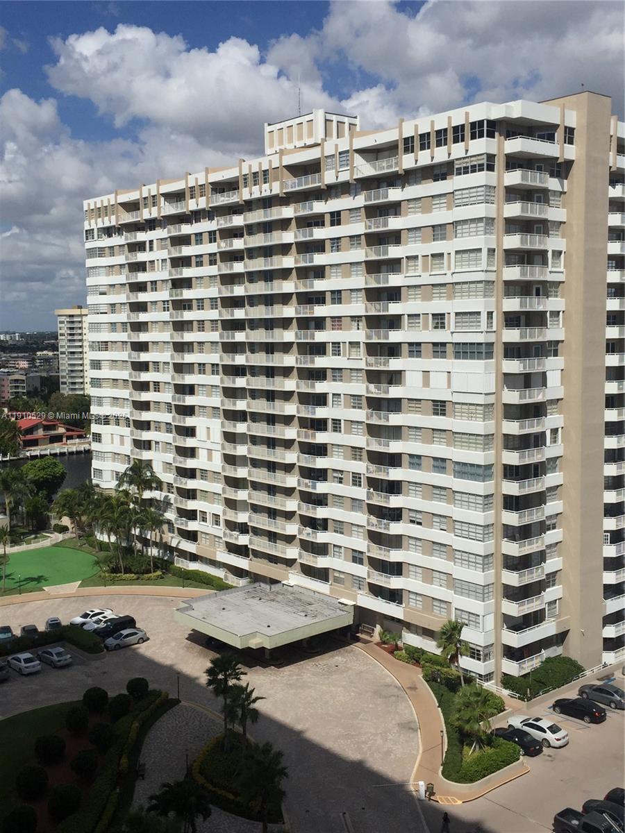 HEMISPHERES CONDO - Residential Lease