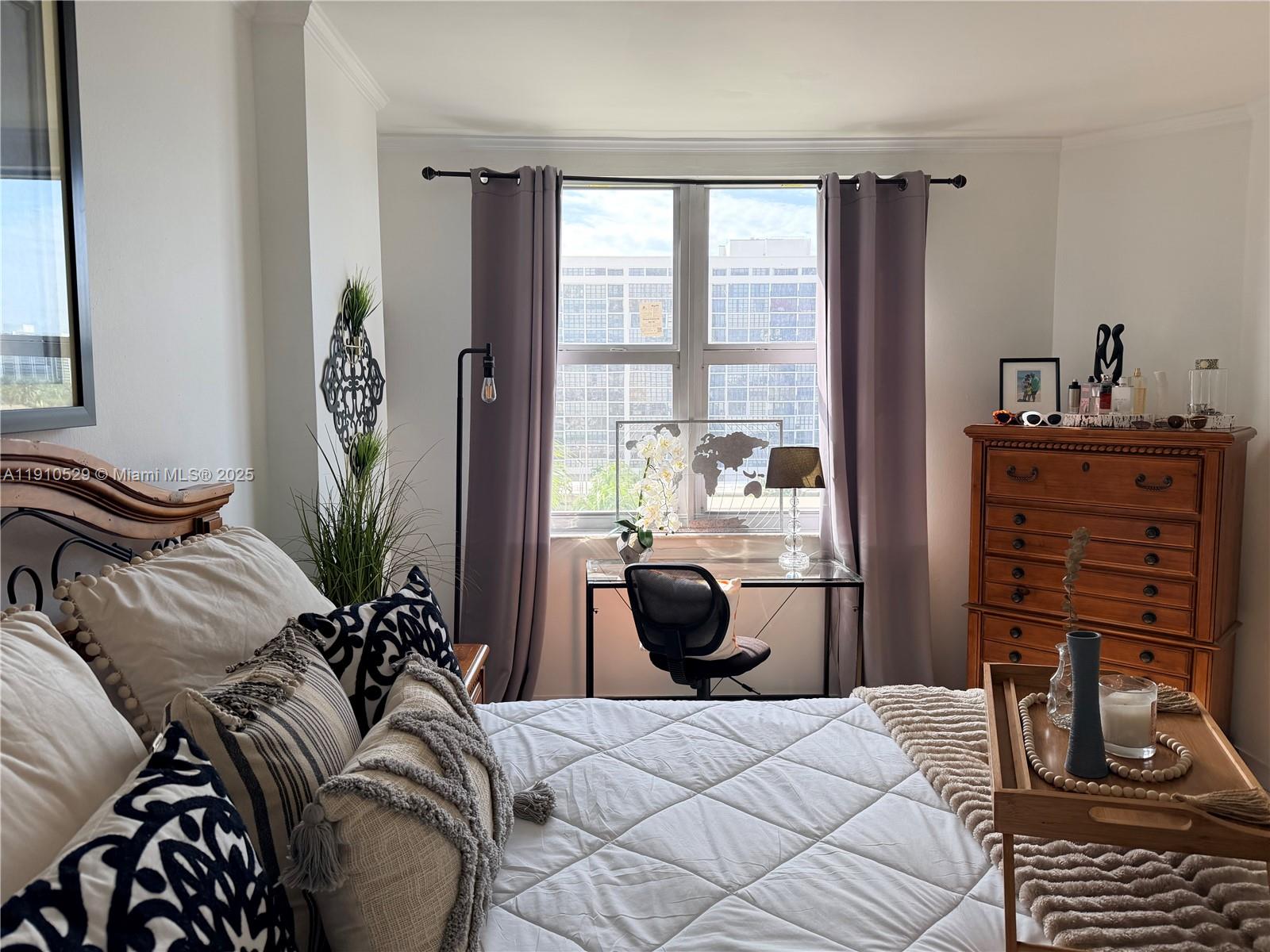 HEMISPHERES CONDO - Residential Lease