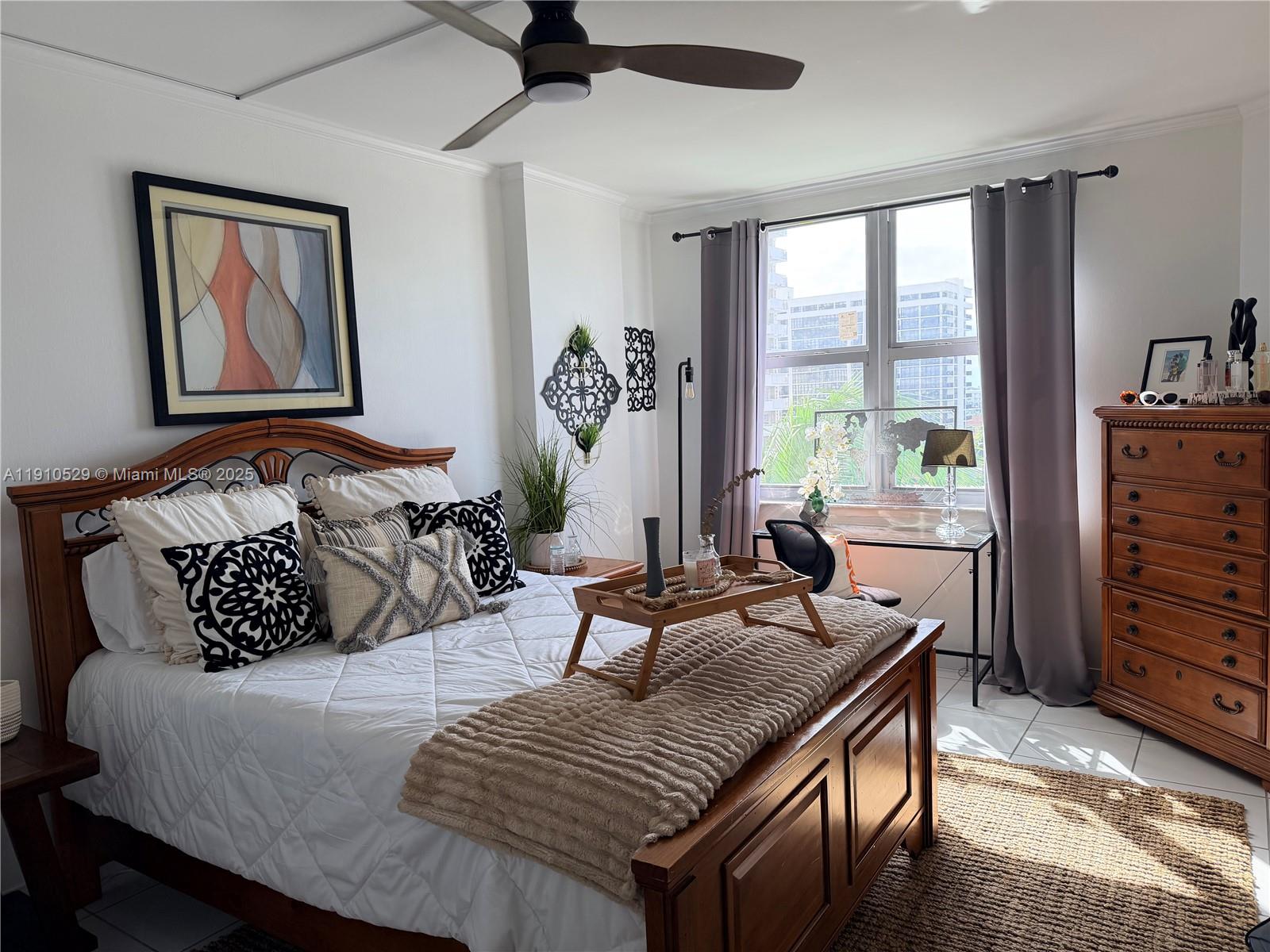 HEMISPHERES CONDO - Residential Lease