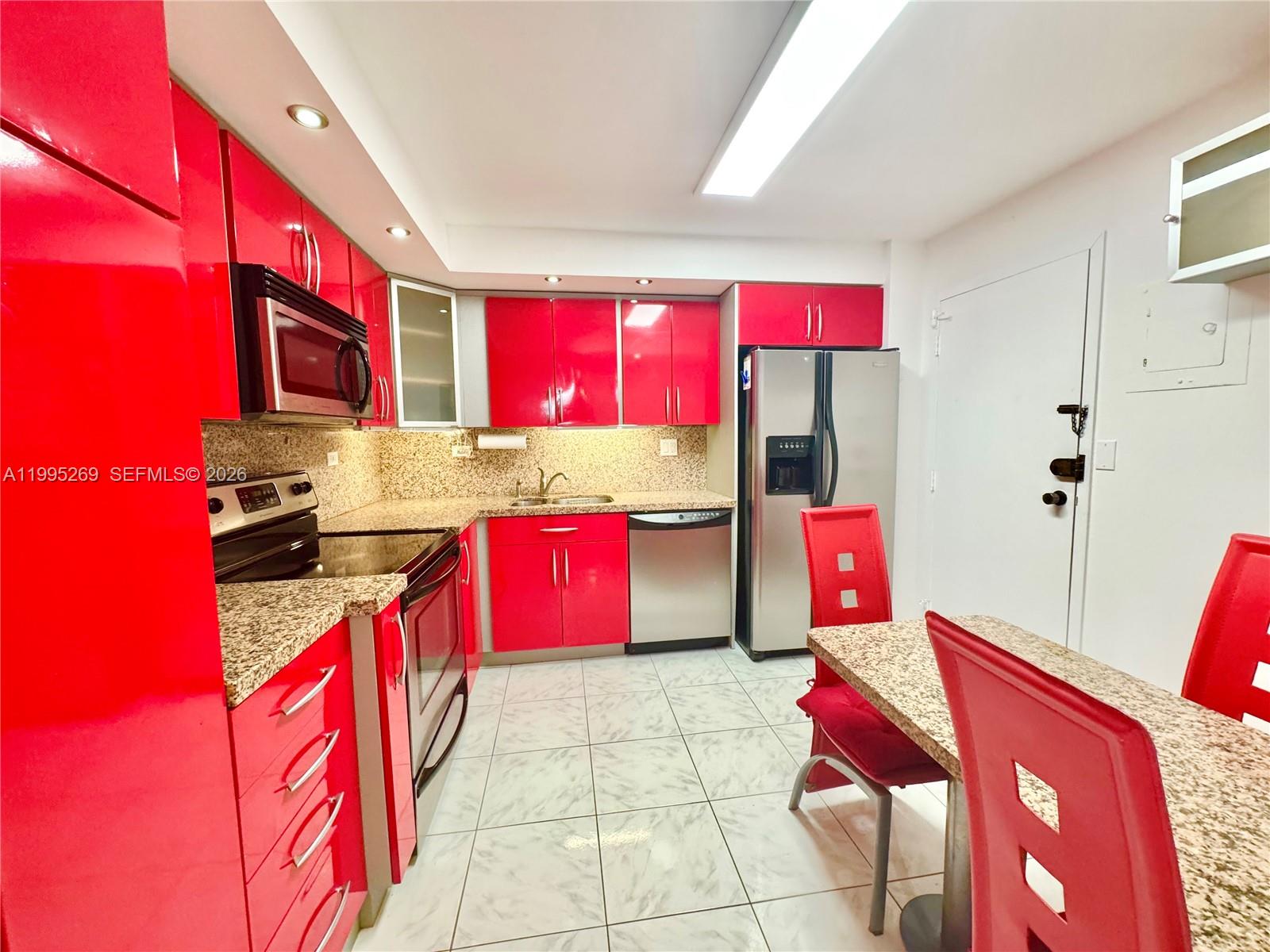 WINSTON TOWERS 100 CONDO - Residential Lease