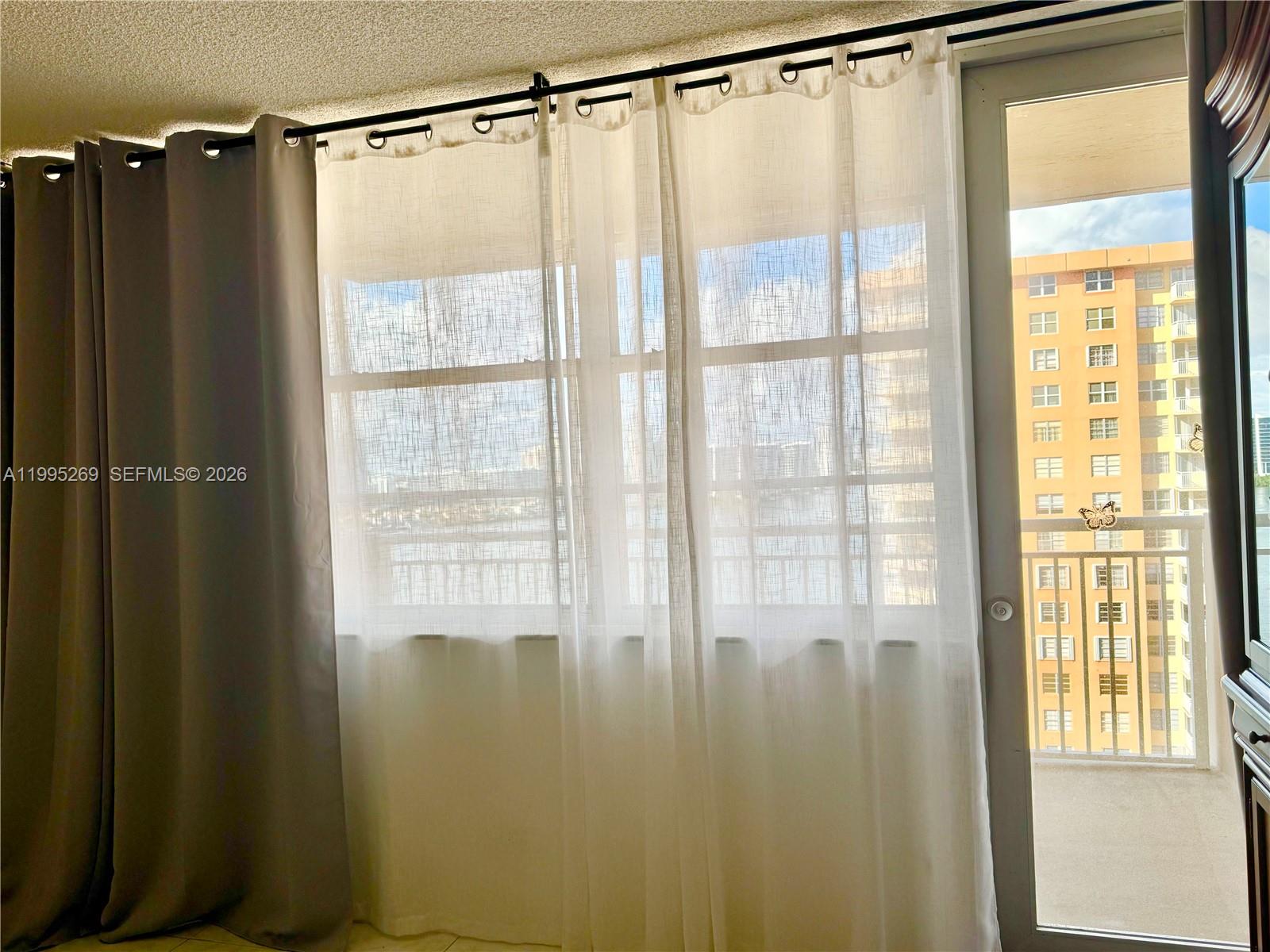 WINSTON TOWERS 100 CONDO - Residential Lease