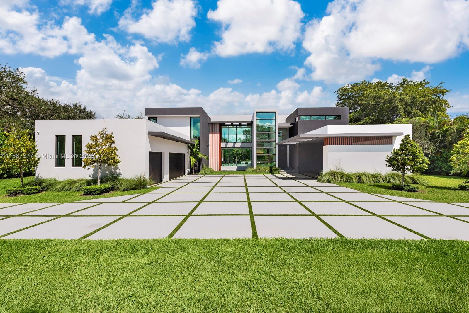 View photos, virtual tours, details... 7425 SW 136th St