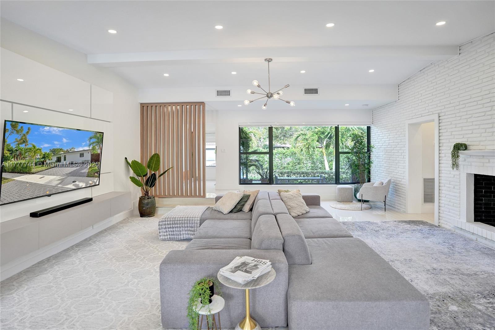 Property for Sale at 620 Ne 17th Ter, Fort Lauderdale, Broward County, Florida - Bedrooms: 3 
Bathrooms: 2  - $1,499,990