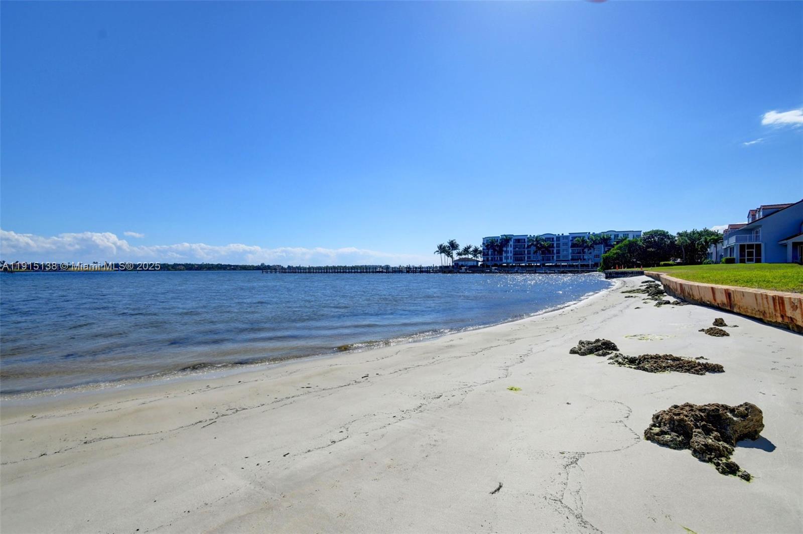 LAKESHORE NORTH - Residential