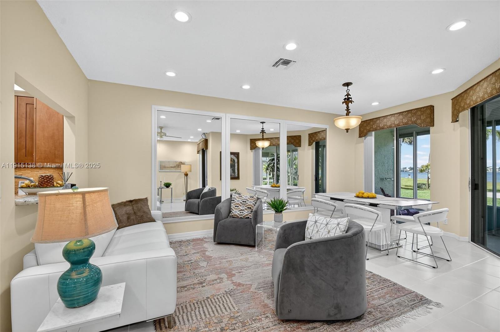 LAKESHORE NORTH - Residential