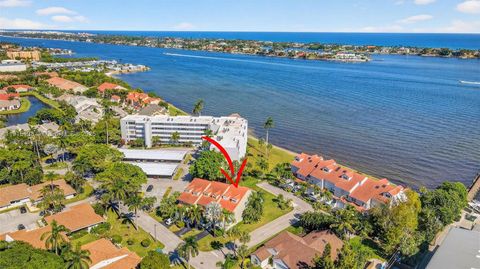 LAKESHORE HYPOLUXO FLORIDA HOMES FOR SALE 38 S Lakeshore Dr Hypoluxo FL 33462
