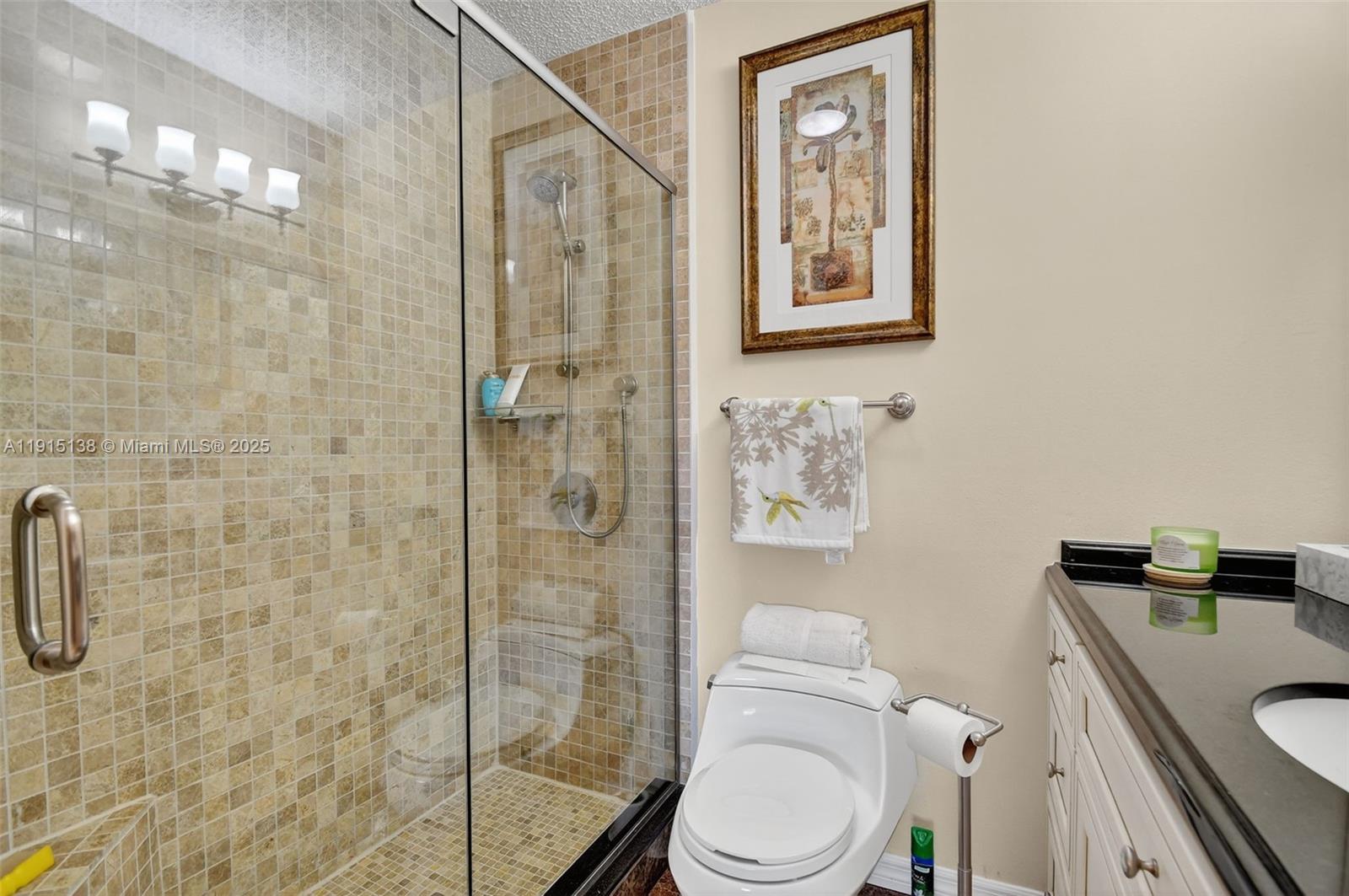 LAKESHORE NORTH - Residential