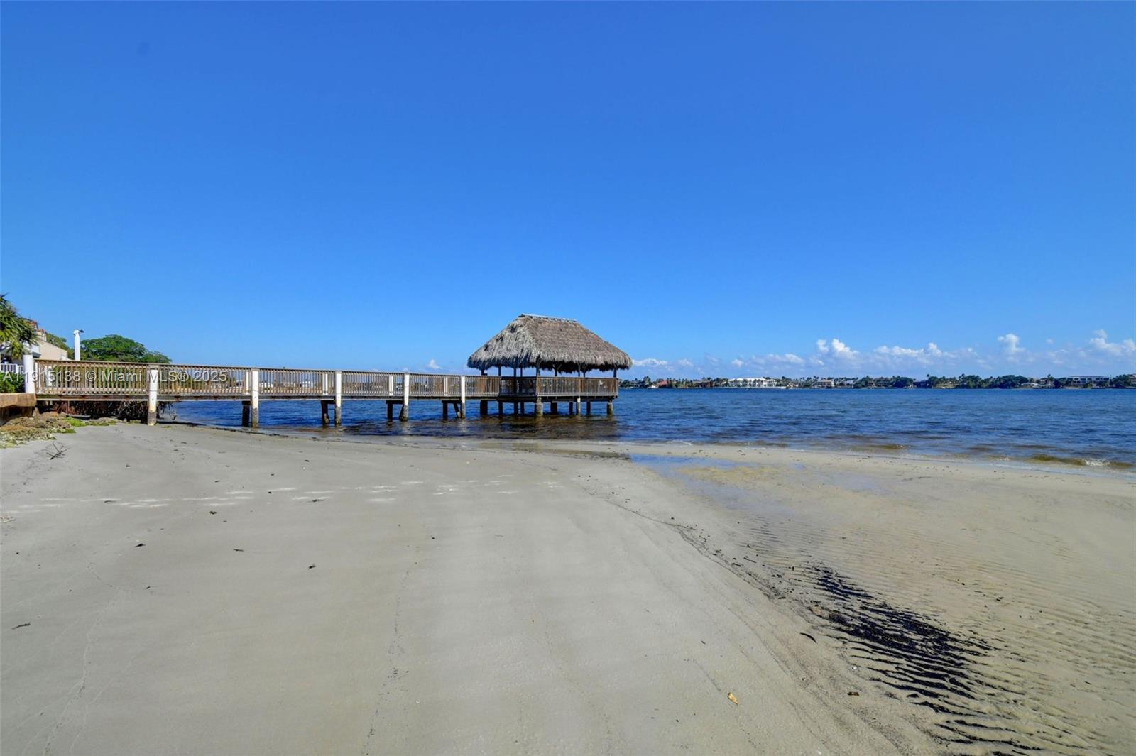 LAKESHORE NORTH - Residential