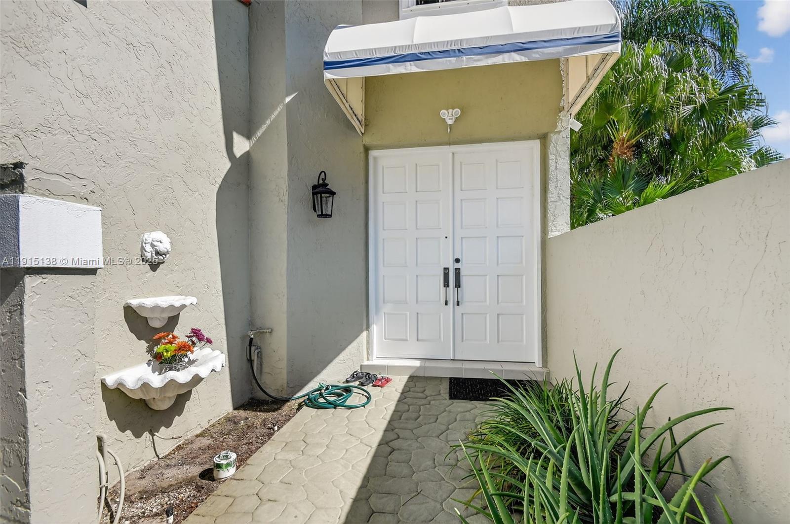 LAKESHORE NORTH - Residential