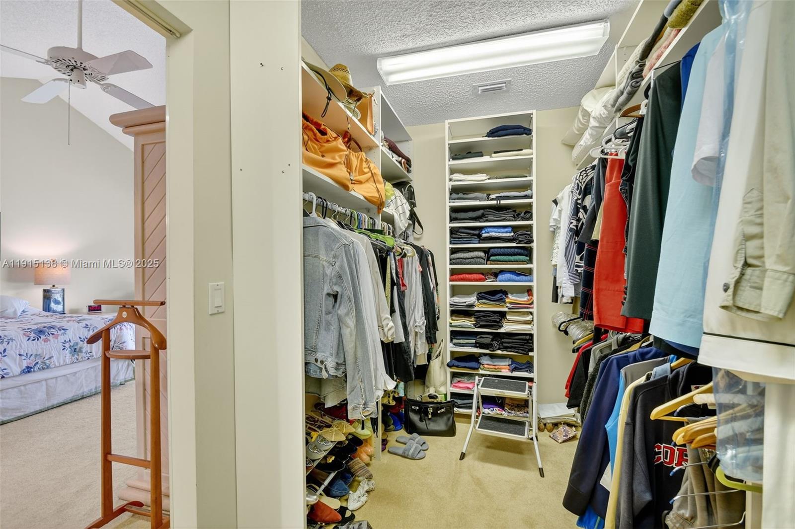 LAKESHORE NORTH - Residential