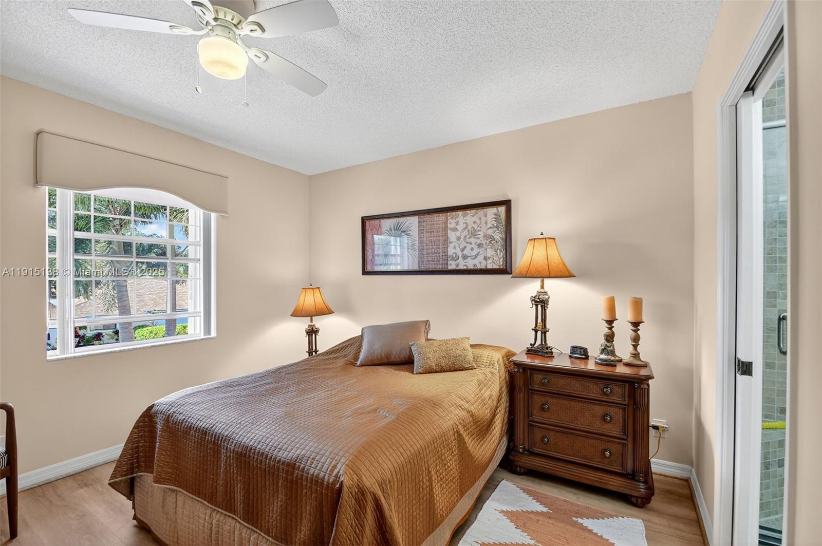 LAKESHORE NORTH - Residential