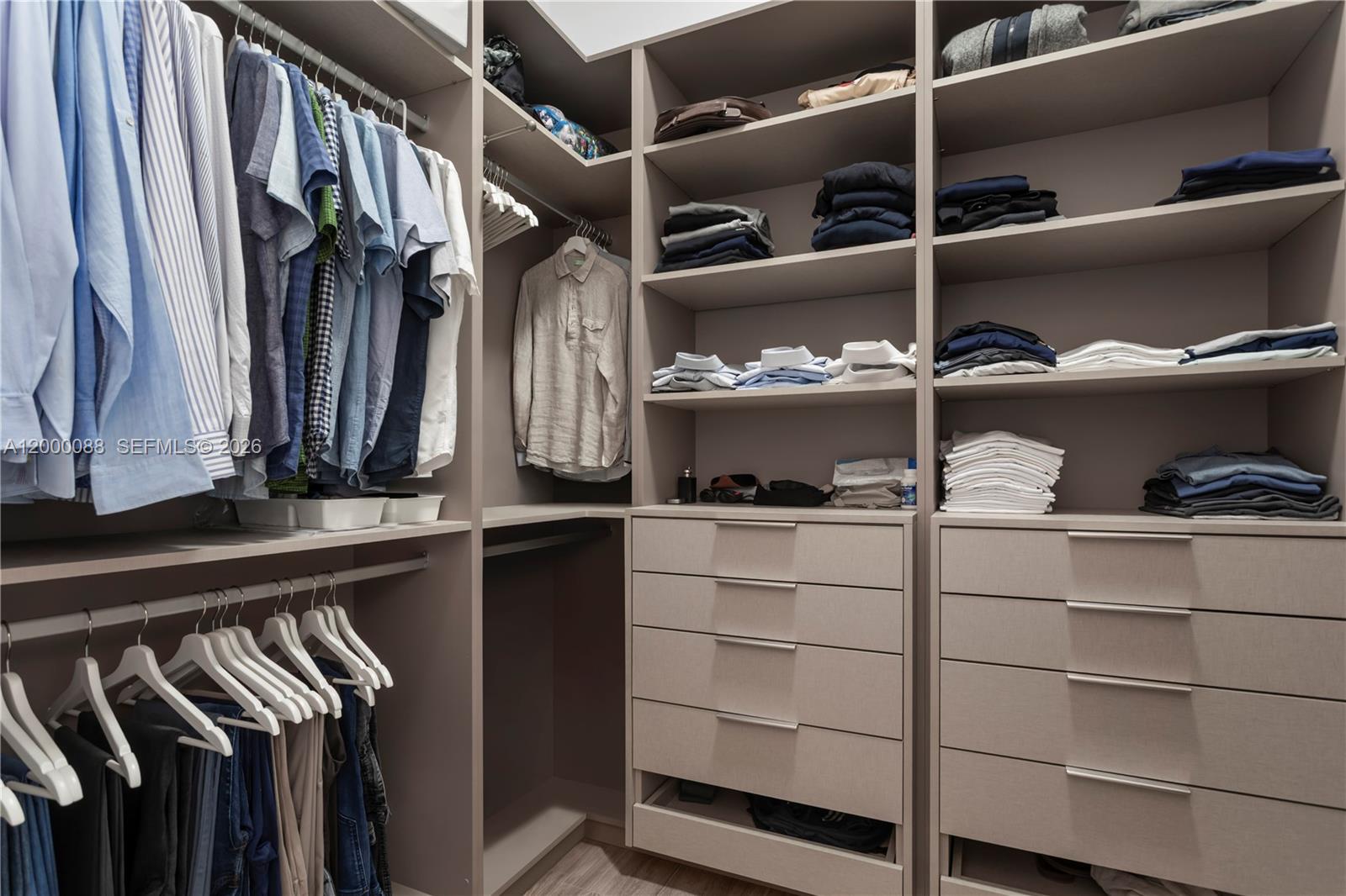 WEST GROVE ESTATES - Residential