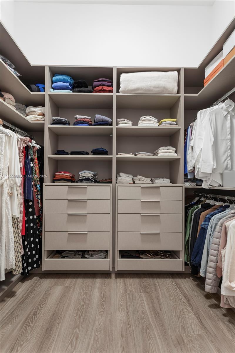 WEST GROVE ESTATES - Residential